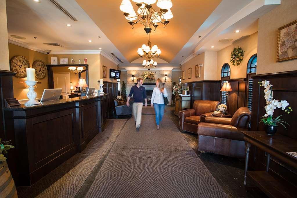 Vallea Hotel